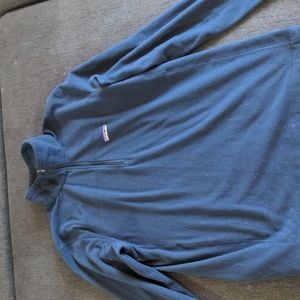 Patagonia navy blue men's fleece half zip